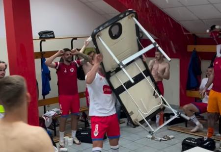 VIDEO | Slavlje u svlačionici Borca: Nogometaši uz pjesmu proslavili pobjedu 